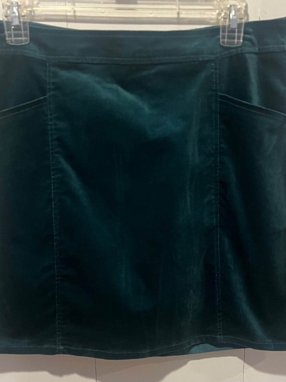 Loft Velveteen Mini-Skirt. Size 8P